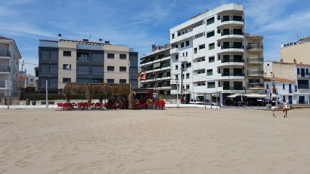 Apartamento Calafell Playa エクステリア 写真